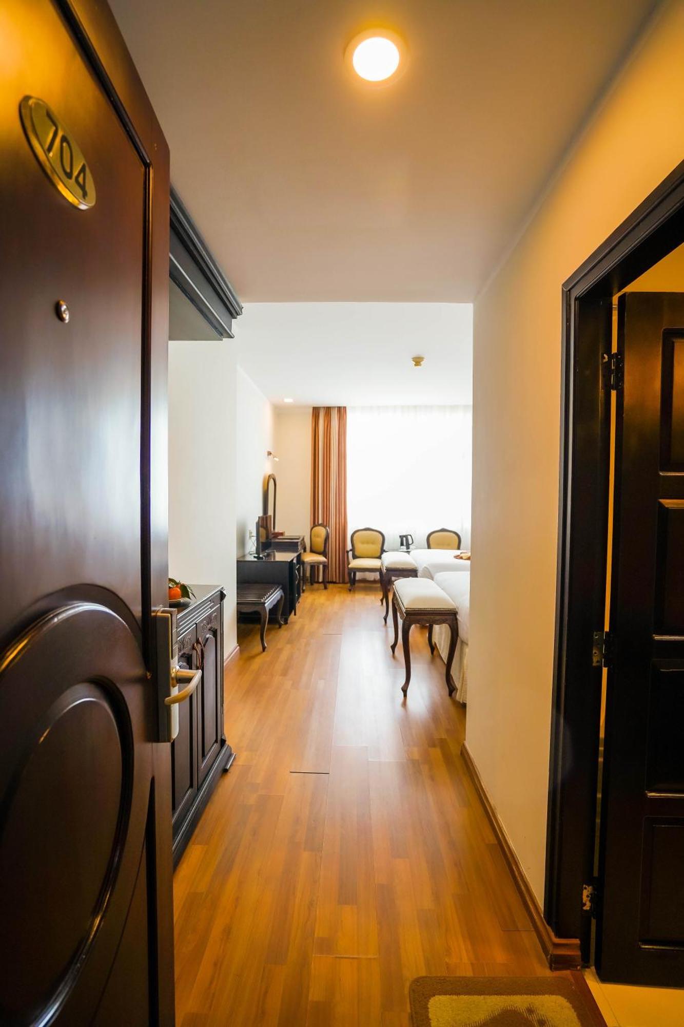 Hoa Binh 1 Hotel Long Xuyên Eksteriør billede