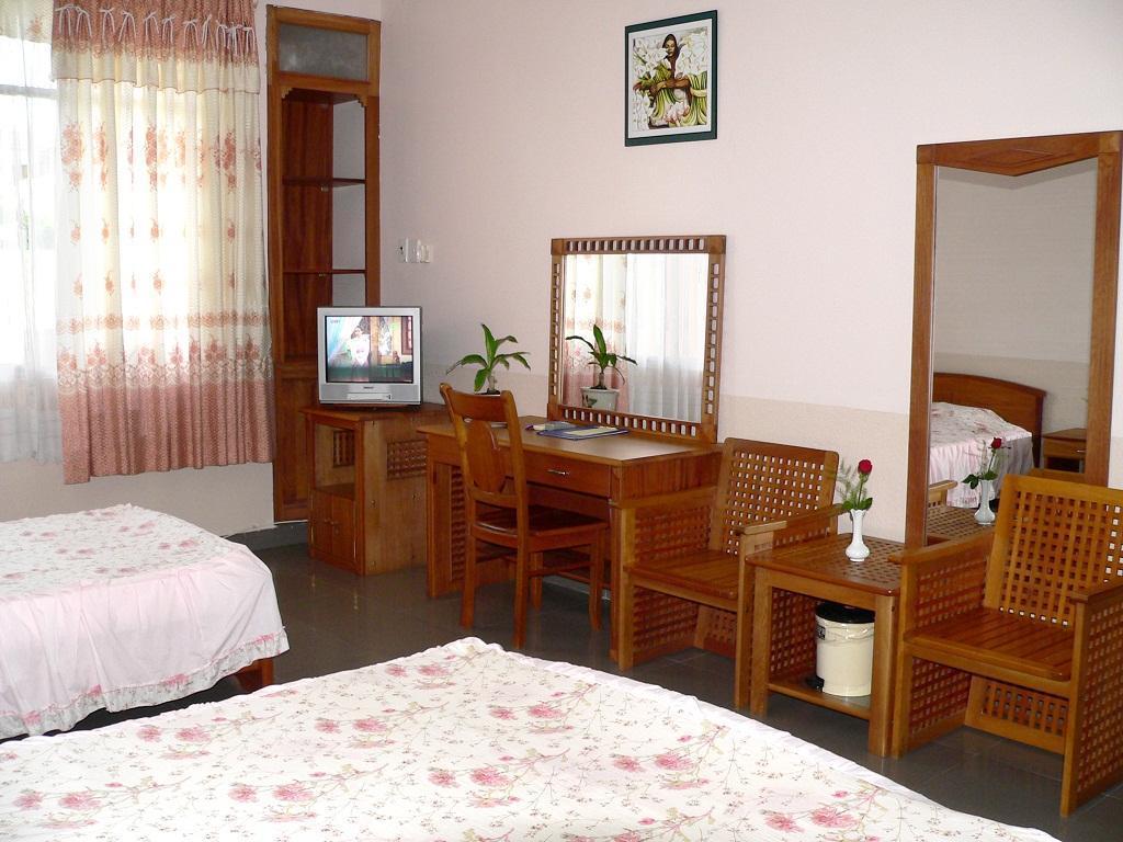 Hoa Binh 1 Hotel Long Xuyên Eksteriør billede